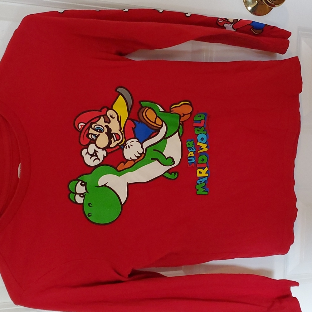Shirt 😀 3 for $10 bundle